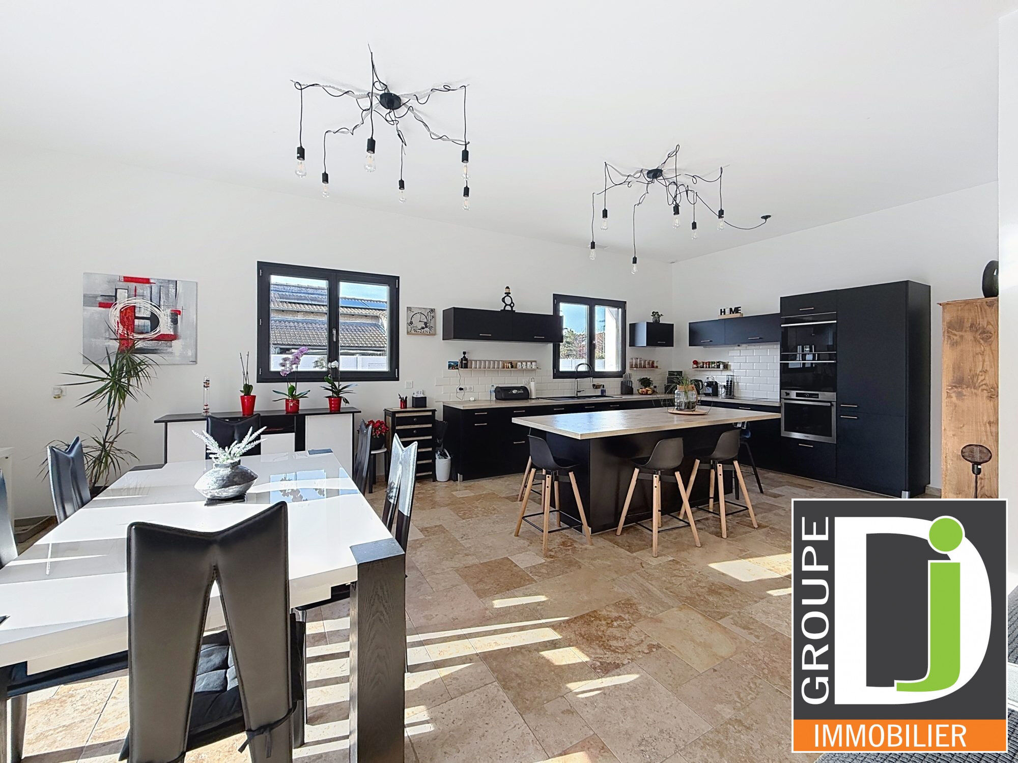 Villa / Maison  T7 à vendre Livron-sur-Drôme 26250