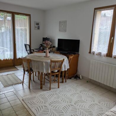 Appartement 2 pièces 1150 €