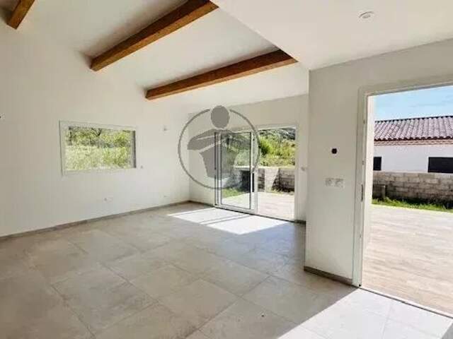 Villa avec piscine - St Bauzille de Putois — photo du bien