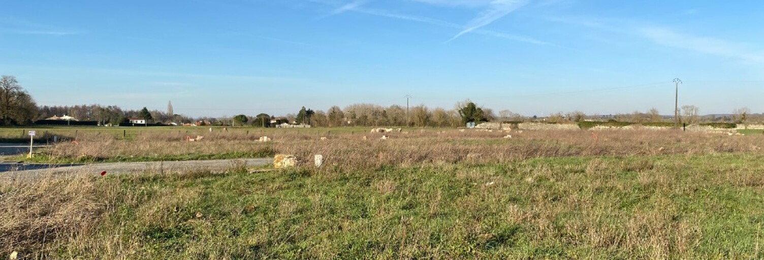Terrain  686 m² à vendre à Saint-Savinien (17350)
