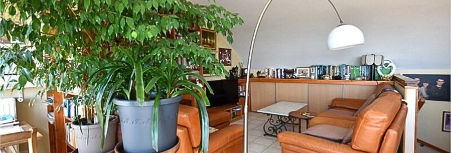 Appartement 96 m² en viager Saint-Genest-Lerpt (42530)