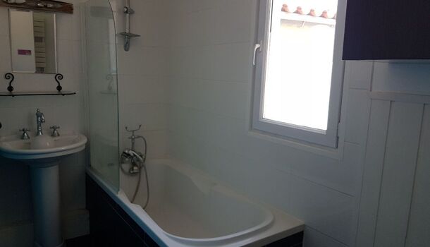 Appartement 3 pièces  à louer Rochelle (La) 17000