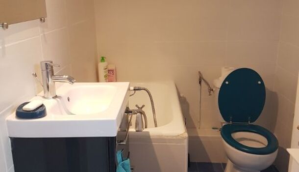 Appartement 3 pièces  à louer Rochelle (La) 17000