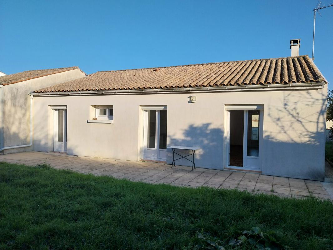 Villa / Maison  T4 à louer Nieul-sur-Mer 17137
