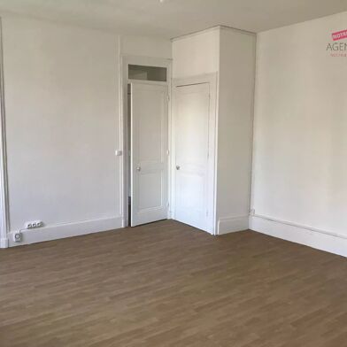 Appartement 2 pièces 775 €