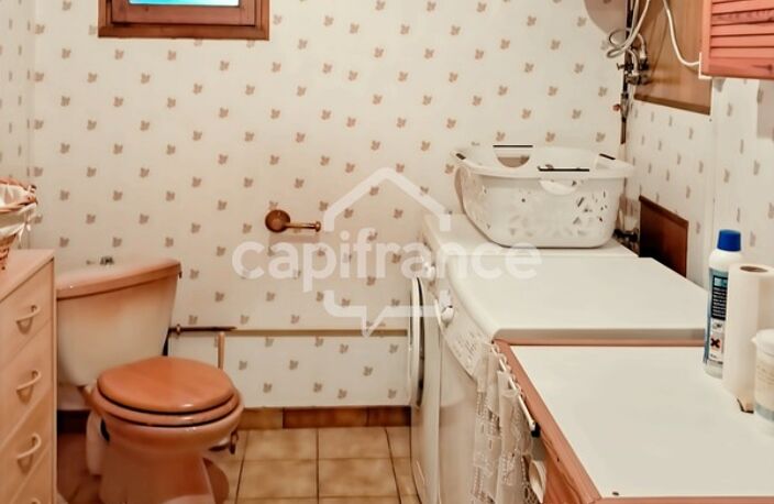 Maison à vendre dans le secteur mellois, idéale en résidence principale ou maison de campagne, pour les amateurs de calme, d’espace et de nature, à proximité de Melle, Sauzé-Vaussais et des commodité — photo 5