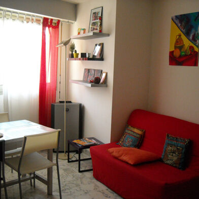 Appartement 1 pièces 730 €