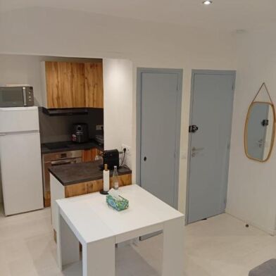 Appartement 3 pièces 705 €