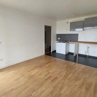 Appartement 2 pièces 975 €