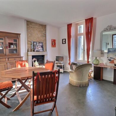 Appartement 3 pièces 243136 €