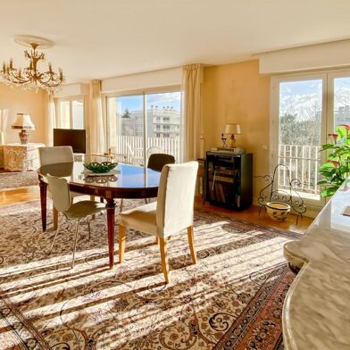 Appartement 5 pièces 595000 €