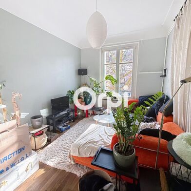 Appartement 3 pièces 655 €