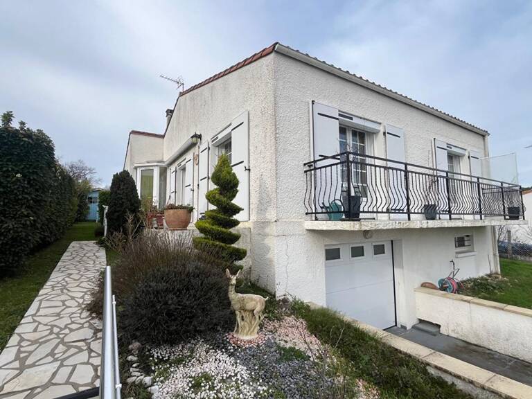 Maison Saint Georges De Didonne 5 pièce(s) 100 m2 — photo 1