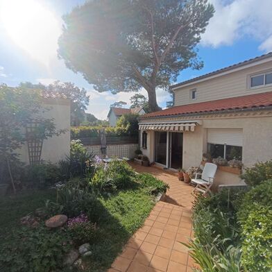 Maison 3 pièces 308000 €