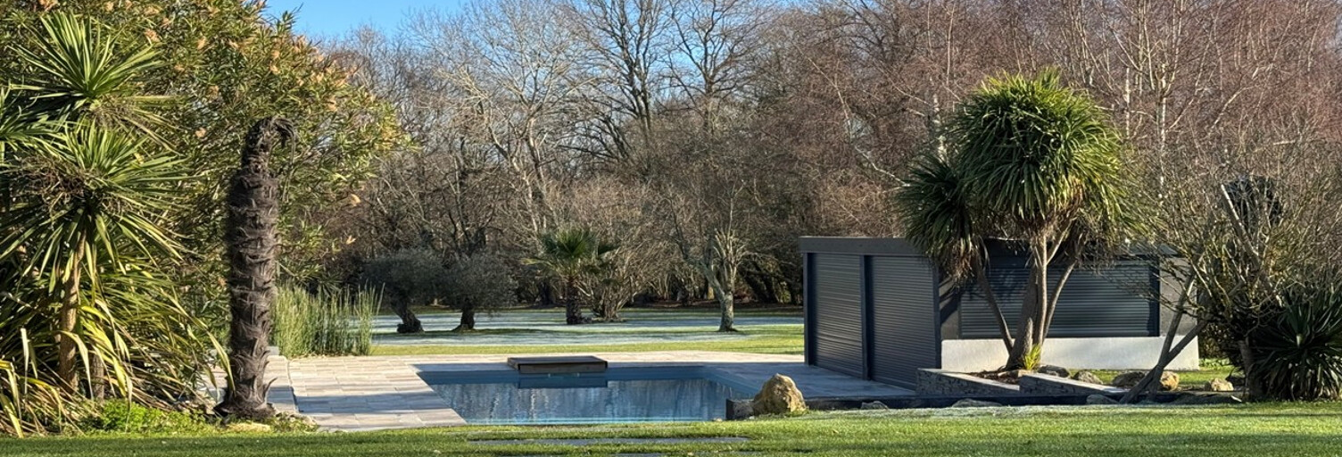 Maison 11 Pièces 354 m² à vendre à Sallebœuf (33370)