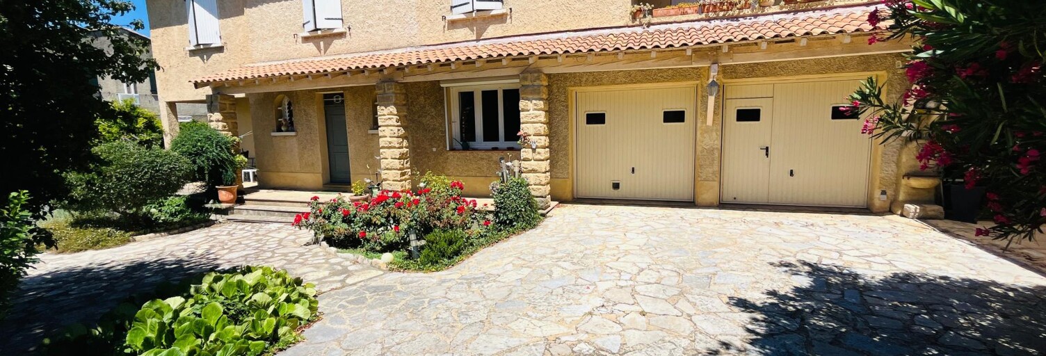 Maison 7 Pièces 160 m² à vendre à Les Angles (30133)