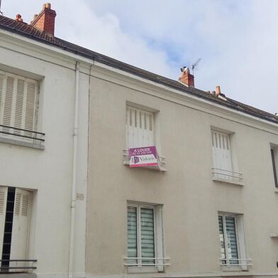 Appartement 3 pièces 740 €