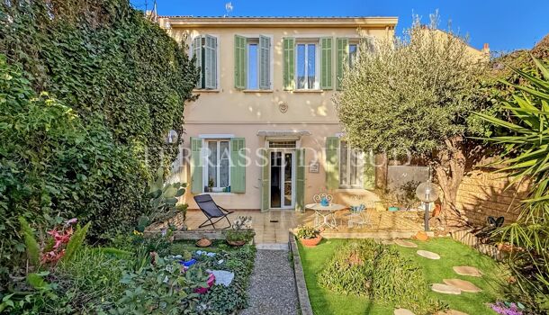 Villa / Maison 5 pièces  à vendre Marseille 5eme 13005