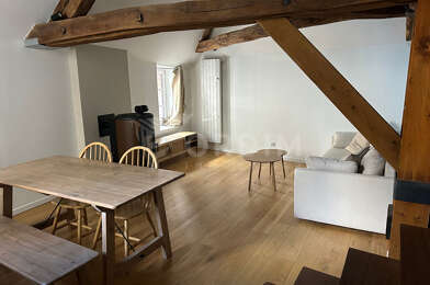 Maison 3 pièces 988 €