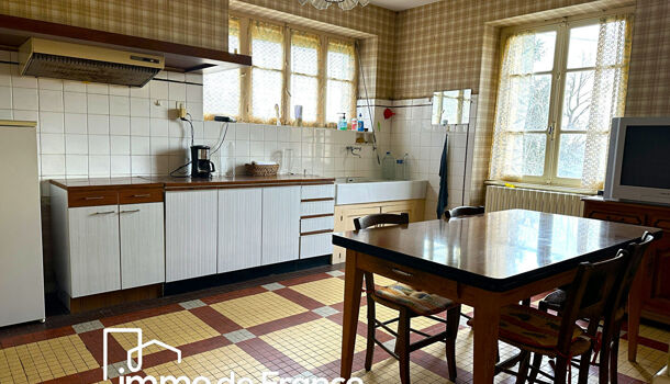 Villa / Maison 8 pièces  à vendre Rignac 12390