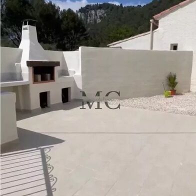 Appartement 4 pièces 1525 €