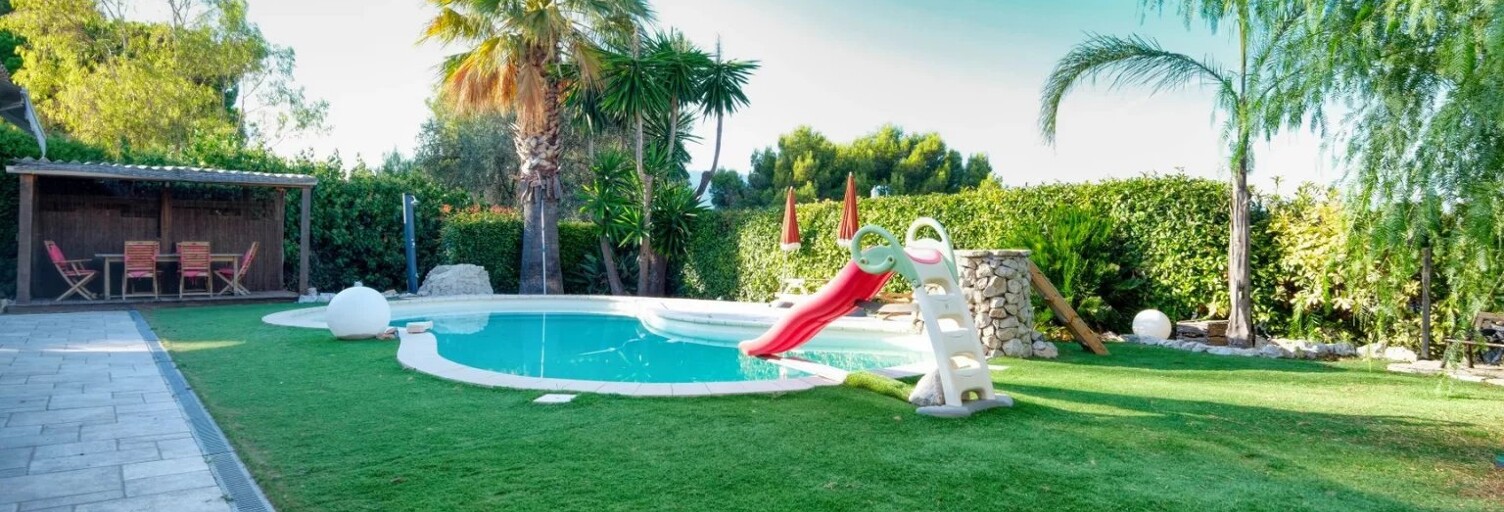 Maison 5 Pièces 164 m² à vendre à Nice (06200)