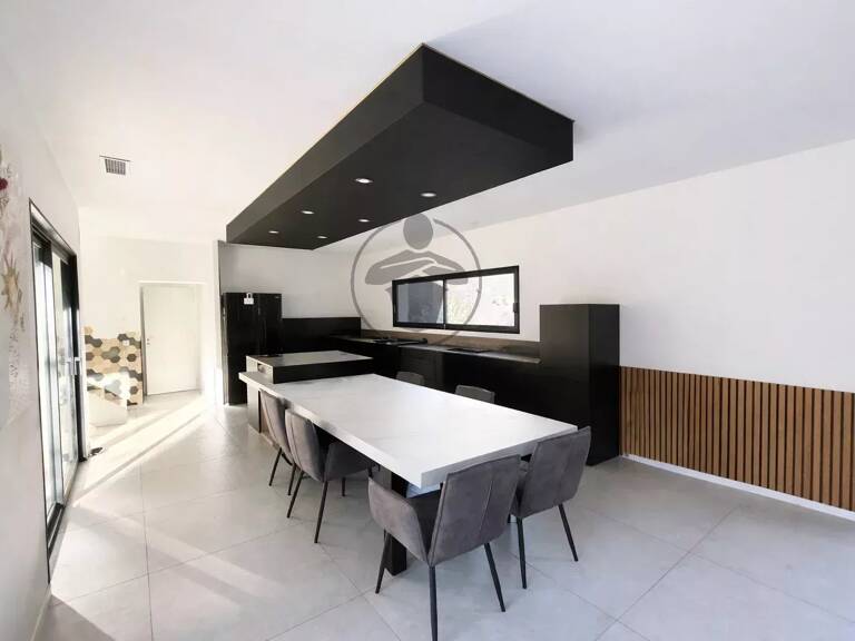 Villa contemporaine à Prades le Lez — photo 1