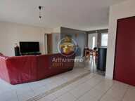 Maison 140m² de 4 chambres avec piscine et grand garage — photo 3