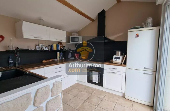 Maison 140m² de 4 chambres avec piscine et grand garage — photo 4