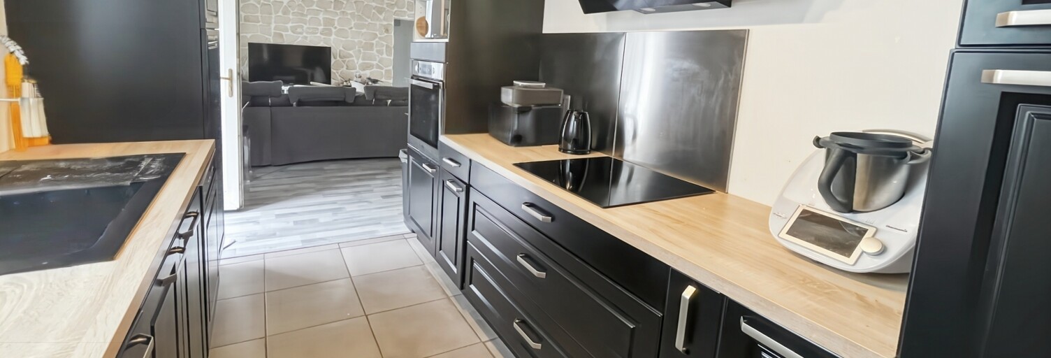 Maison 7 Pièces 194 m² à vendre à Nargis (45210)