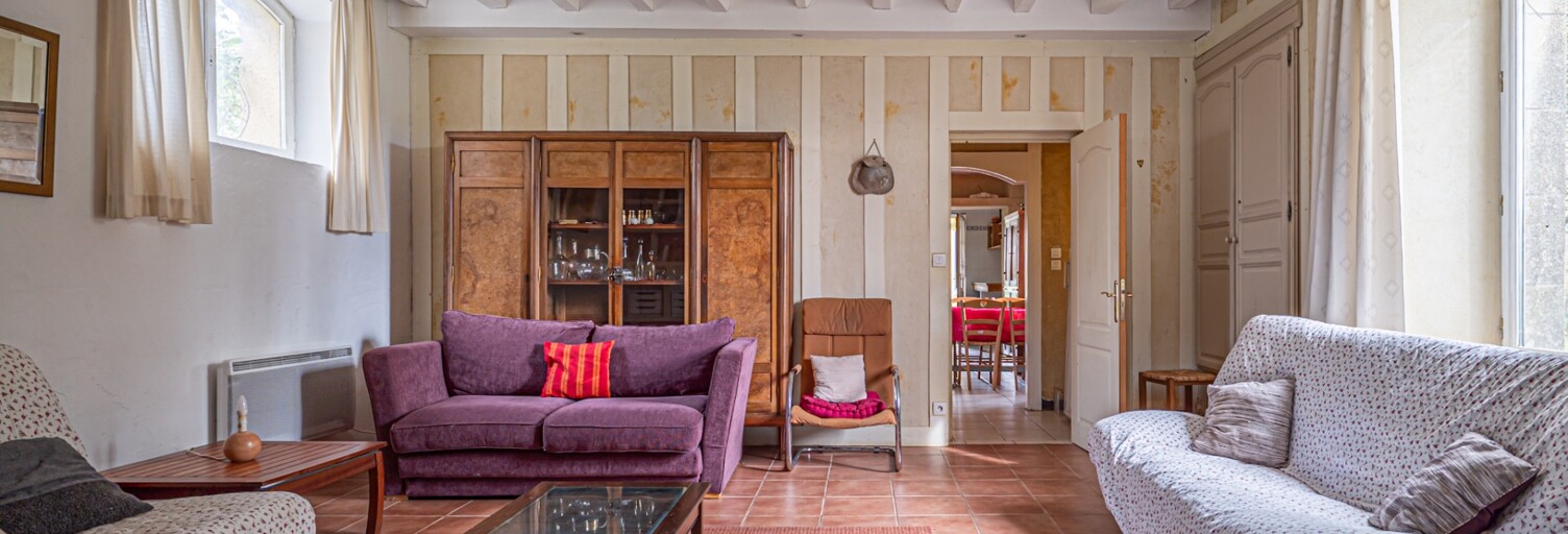 Maison 6 Pièces 207 m² à vendre à La Chartre-sur-le-Loir (72340)