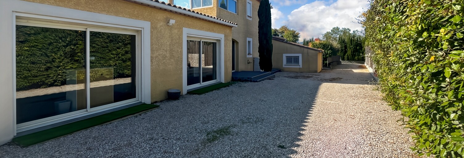 Maison 10 Pièces 228 m² à vendre à Mas-de-Londres (34380)