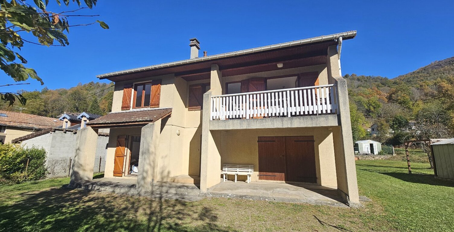 Vente maison 3 pièces 80 m² Ax-les-Thermes (09110) — photo 1