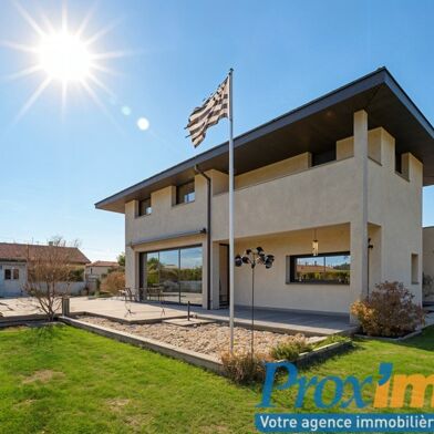 Maison 5 pièces 395000 €