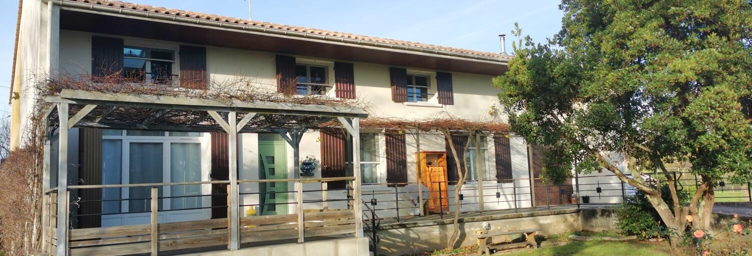 Maison 10 Pièces 213 m² à vendre à Saint-Pey-de-Castets (33350)