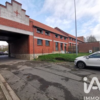 Appartement 4 pièces 750 €