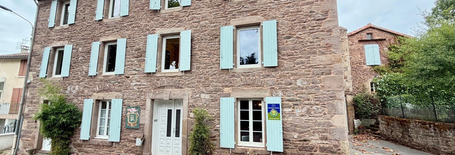 Maison 12 Pièces 210 m² à vendre à Saint-Victor-et-Melvieu (12400)