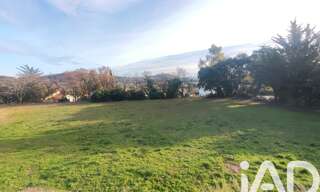 Terrain  1648 m² à vendre à Roujan (34320)