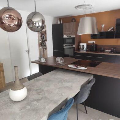 Maison 5 pièces 350000 €