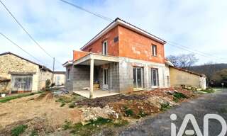 Maison 5 Pièces 131 m² à vendre à Vouzan (16410)