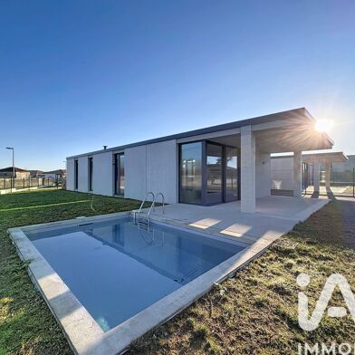 Maison 5 pièces 1250 €