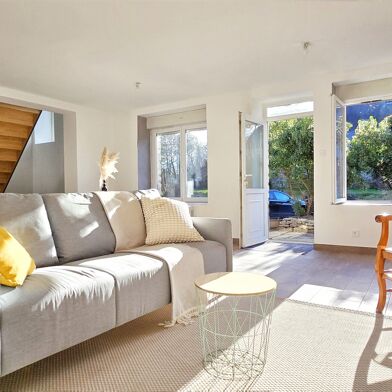 Maison 6 pièces 395000 €