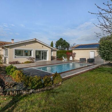 Maison 5 pièces 530000 €