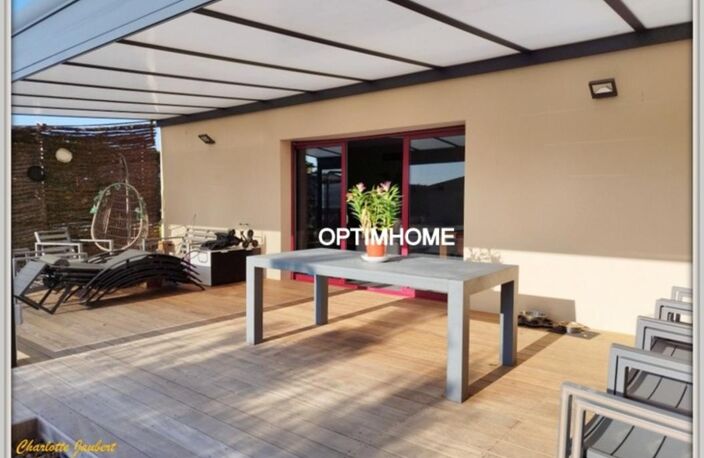 Elegante maison contemporaine + piscine proche de la ROCHE CHALAIS (24) — photo 4