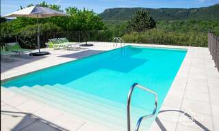 Maison 16 Pièces 351 m² à vendre à Bagnols-en-Forêt (83600)