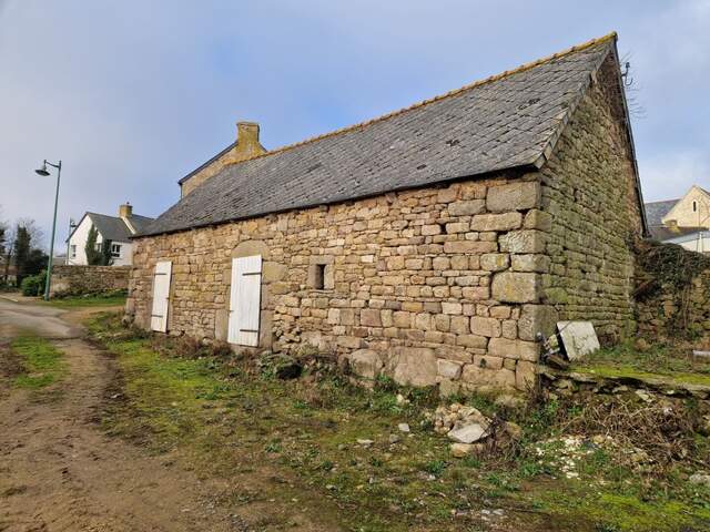 Ancien corp de ferme SENVEN LEHART (22) — photo du bien