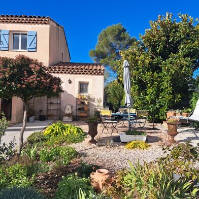 Maison 4 pièces 341250 €