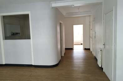 Appartement 4 pièces 1361 €
