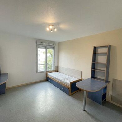 Appartement 1 pièces 630 €