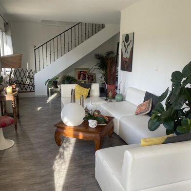 Appartement 1 pièces 550 €